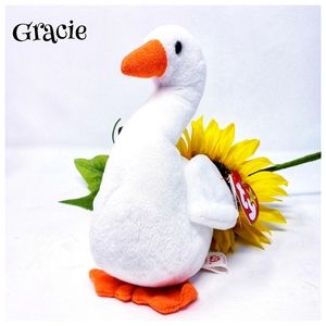 Vintage Ty Beanie Babies "Gracie" with Manufacturers Tag